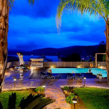 Villa Maira Luxurious With Private Swimming Pool Kórfos Zewnętrze zdjęcie