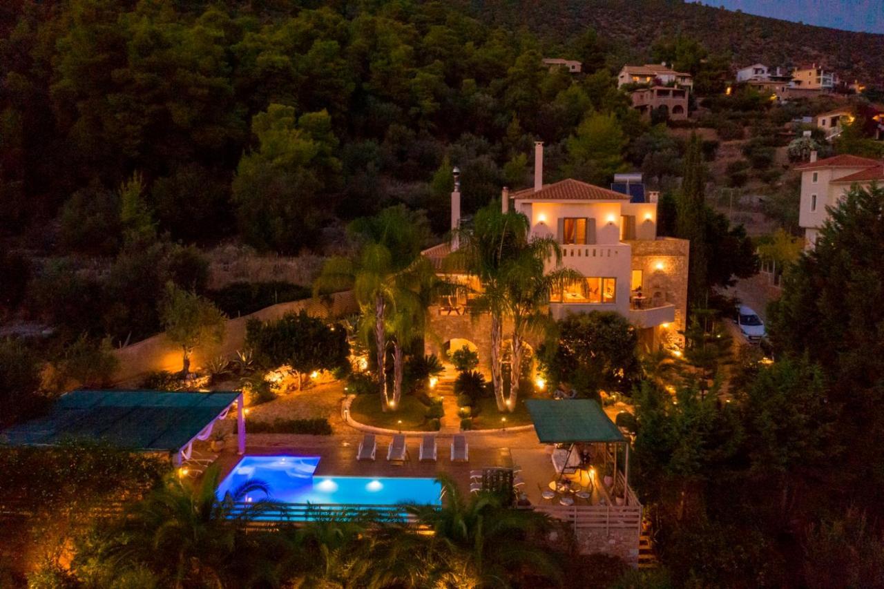 Villa Maira Luxurious With Private Swimming Pool Kórfos Zewnętrze zdjęcie