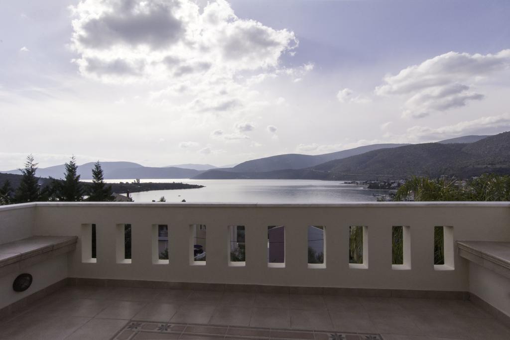 Villa Maira Luxurious With Private Swimming Pool Kórfos Zewnętrze zdjęcie