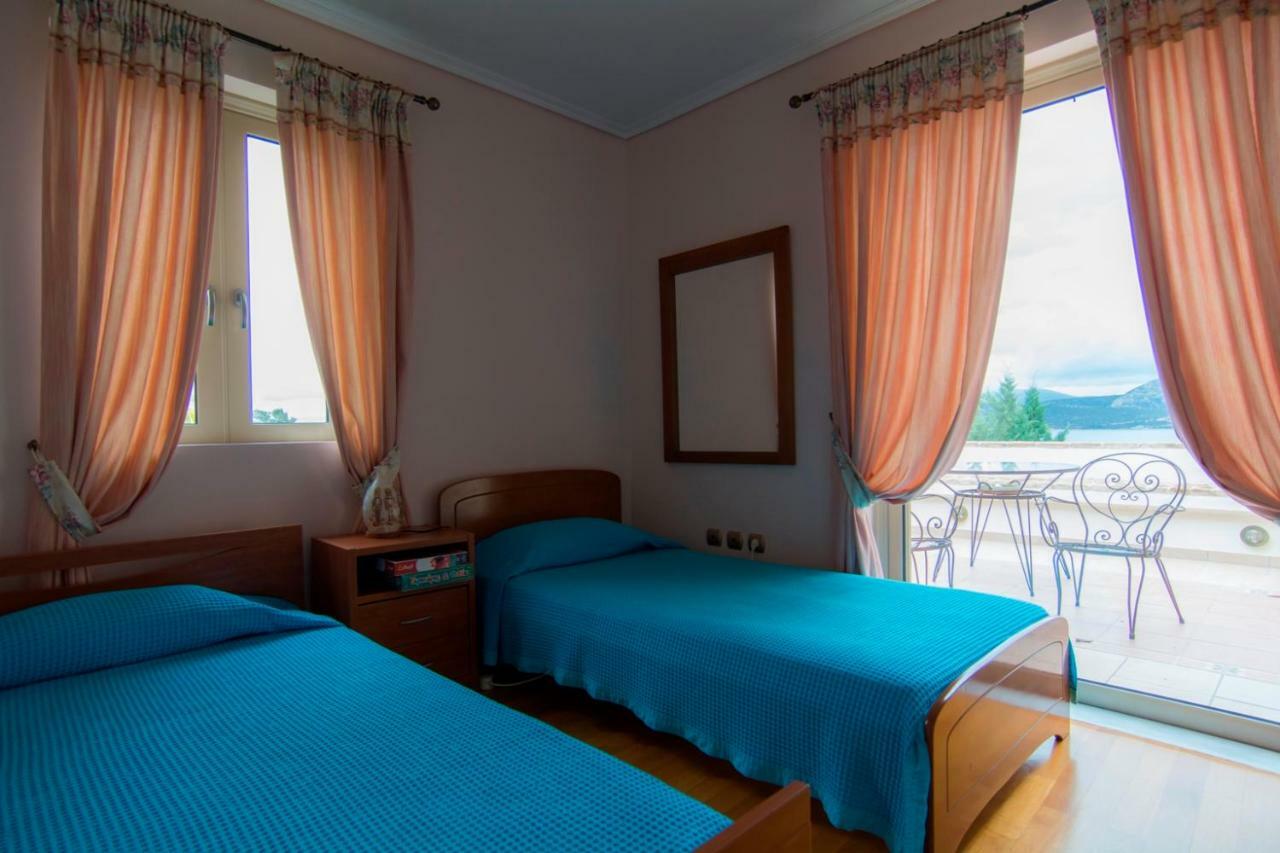 Villa Maira Luxurious With Private Swimming Pool Kórfos Zewnętrze zdjęcie