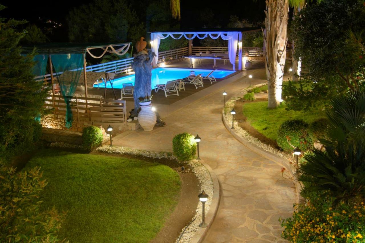 Villa Maira Luxurious With Private Swimming Pool Kórfos Zewnętrze zdjęcie