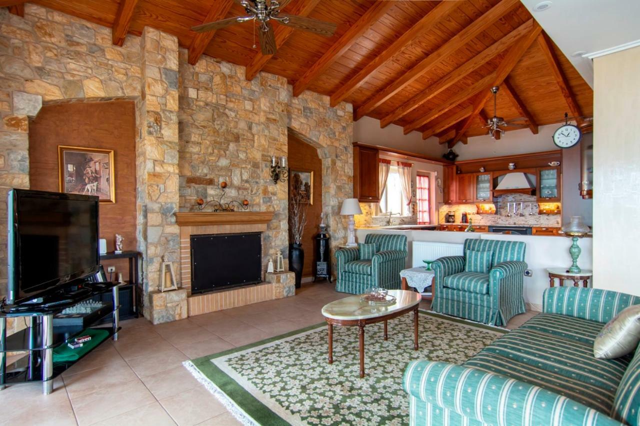 Villa Maira Luxurious With Private Swimming Pool Kórfos Zewnętrze zdjęcie